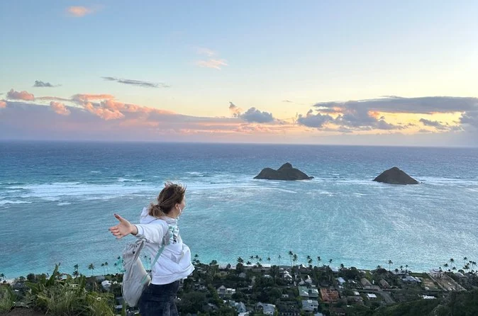 Lanikai Pillbox Hike & Beach with Pickup